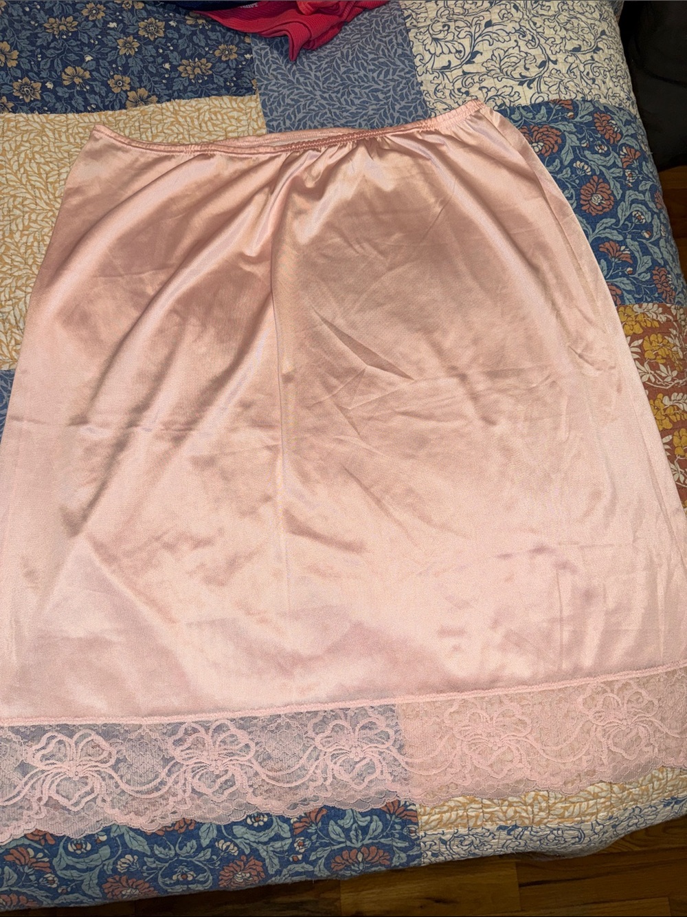 Vintage JC Penney pink slip skirt with lace trim
